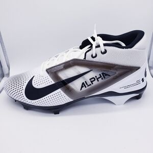 NIKE Air Alpha Menace 4 Pro Football Cleats White